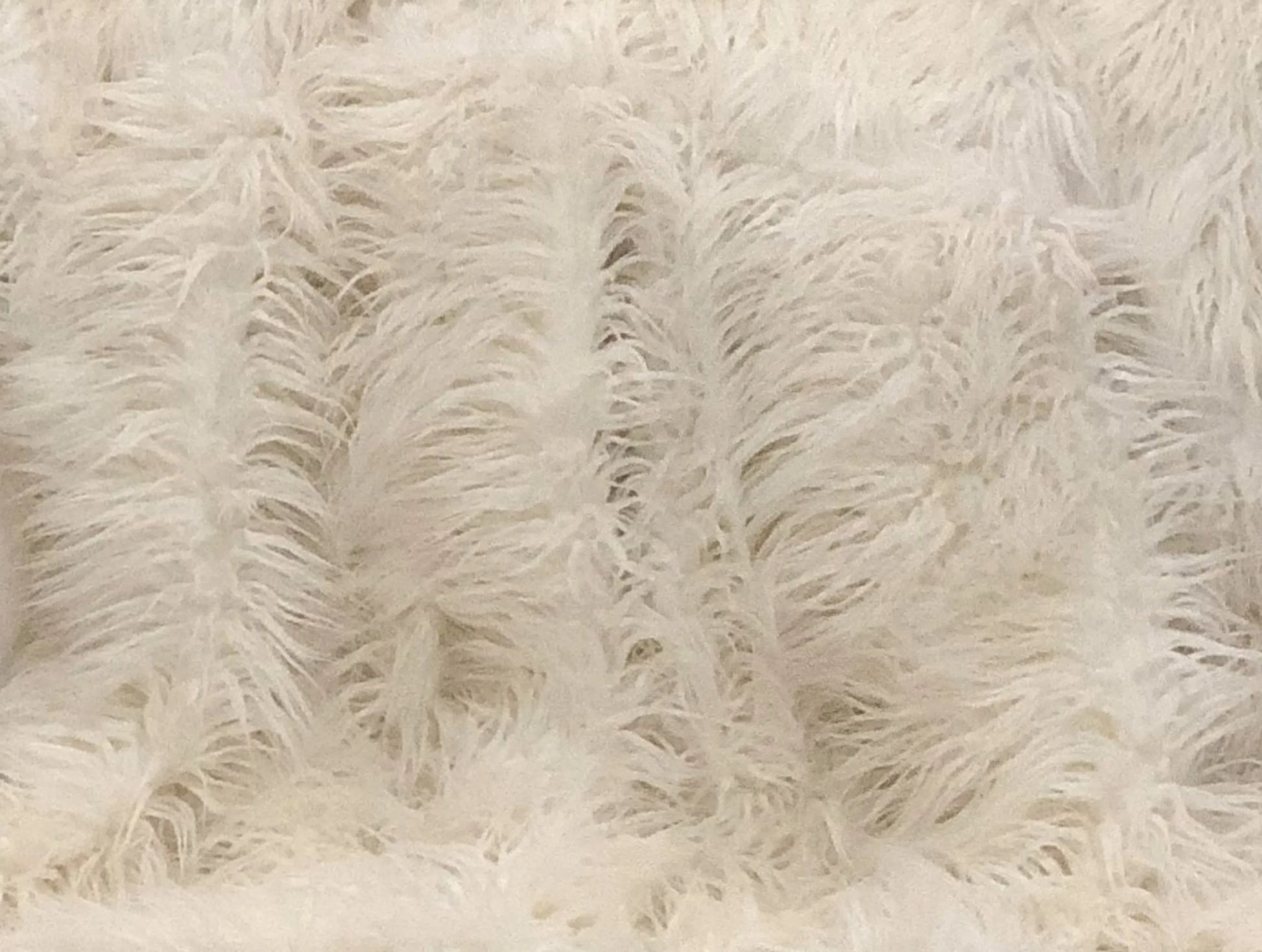 Plutus Mongolian Faux Fur Luxury Throw