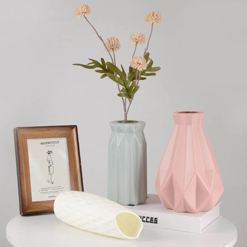 Nordic Ceramic Flower Vase - Elegant Home & Wedding Décor